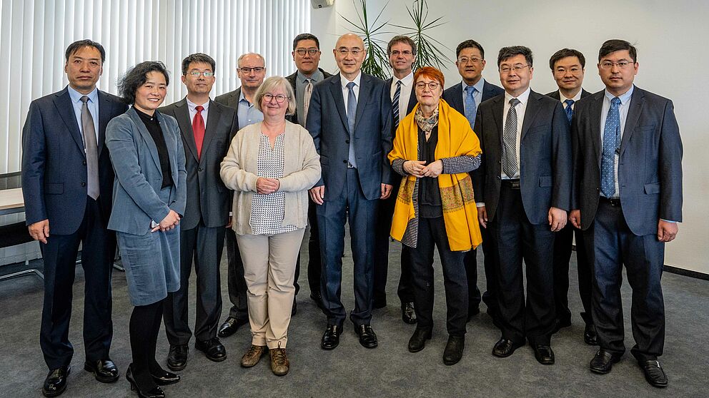 Foto (Universität Paderborn, Thorsten Hennig): Eine Delegation der Qingdao University of Science and Technology war zu Gast an der Universität Paderborn.